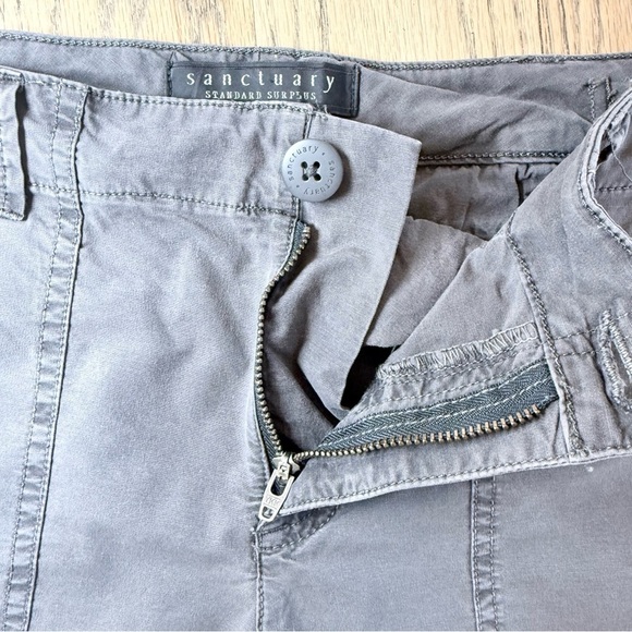 Sanctuary Women’s Charcoal Relaxed Zip Fly Shorts with Pockets Size 26 - Picture 4 of 11